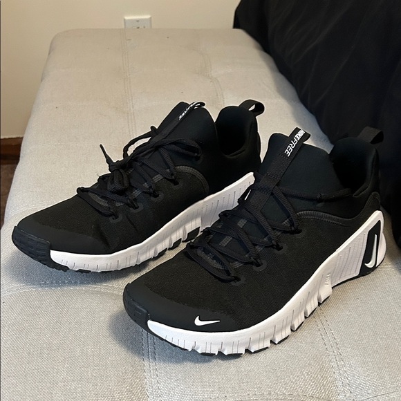 Nike Metcon Free 6 - Picture 2 of 6